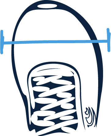Icon of a shoe with arrows pointing to the roomy toe box
